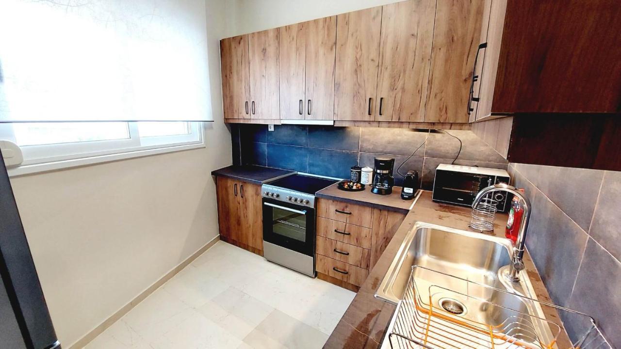 Apartmán Vista Mare Beachfront Apartment. Saronida